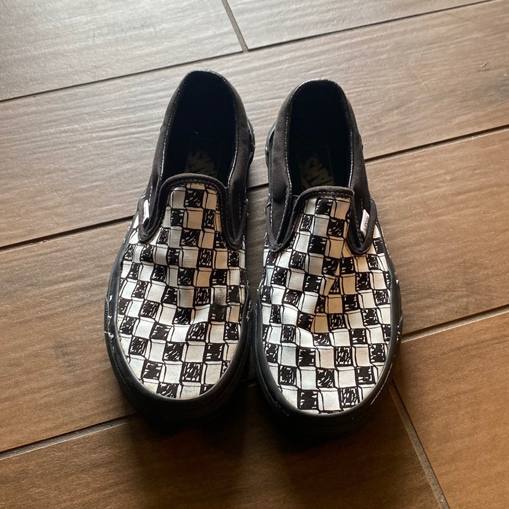 Slip-On Sketch Checkerboard Vans women’s size 7.5
